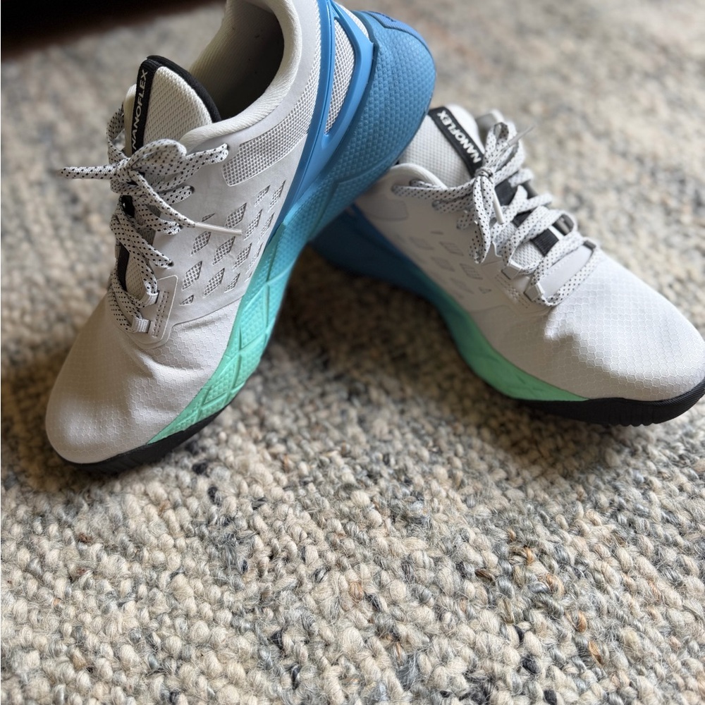 Reebok NanoFlex Training Shoes White Blue Men’s 7 Women’s 8.5 Cross Training